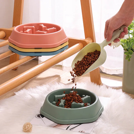 Comedero lento para perros con forma de hueso